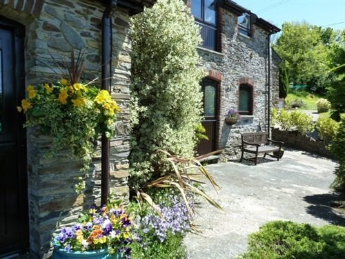 Penvith Barns Bed & Breakfast Looe Exterior photo